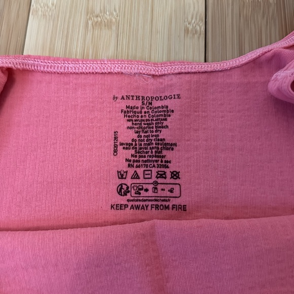 The Hannah Seamless Textured Tank: Ribbed Edition - Picture 7 of 8